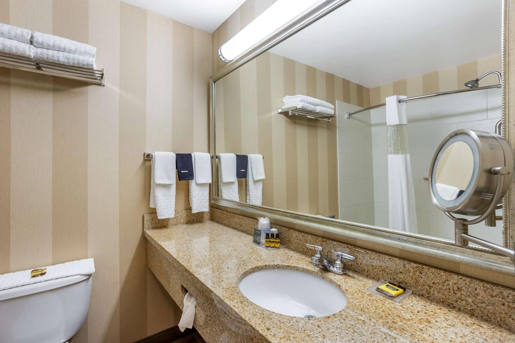 Best Western Plus University Park Inn & Suites State College Exteriér fotografie